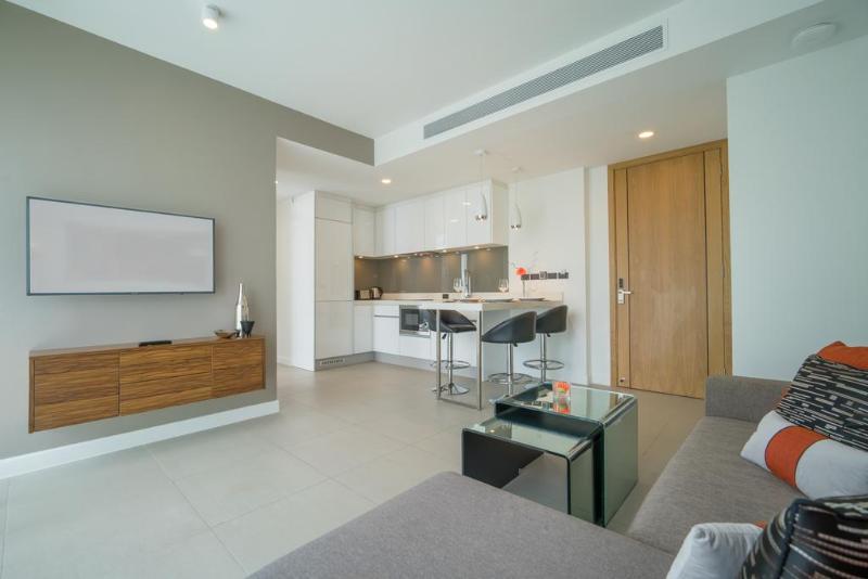 Oceanstone By Holy Cow, 2-Br, 90 M2, Pool View Aparthotel Bang Tao Beach  Exterior photo